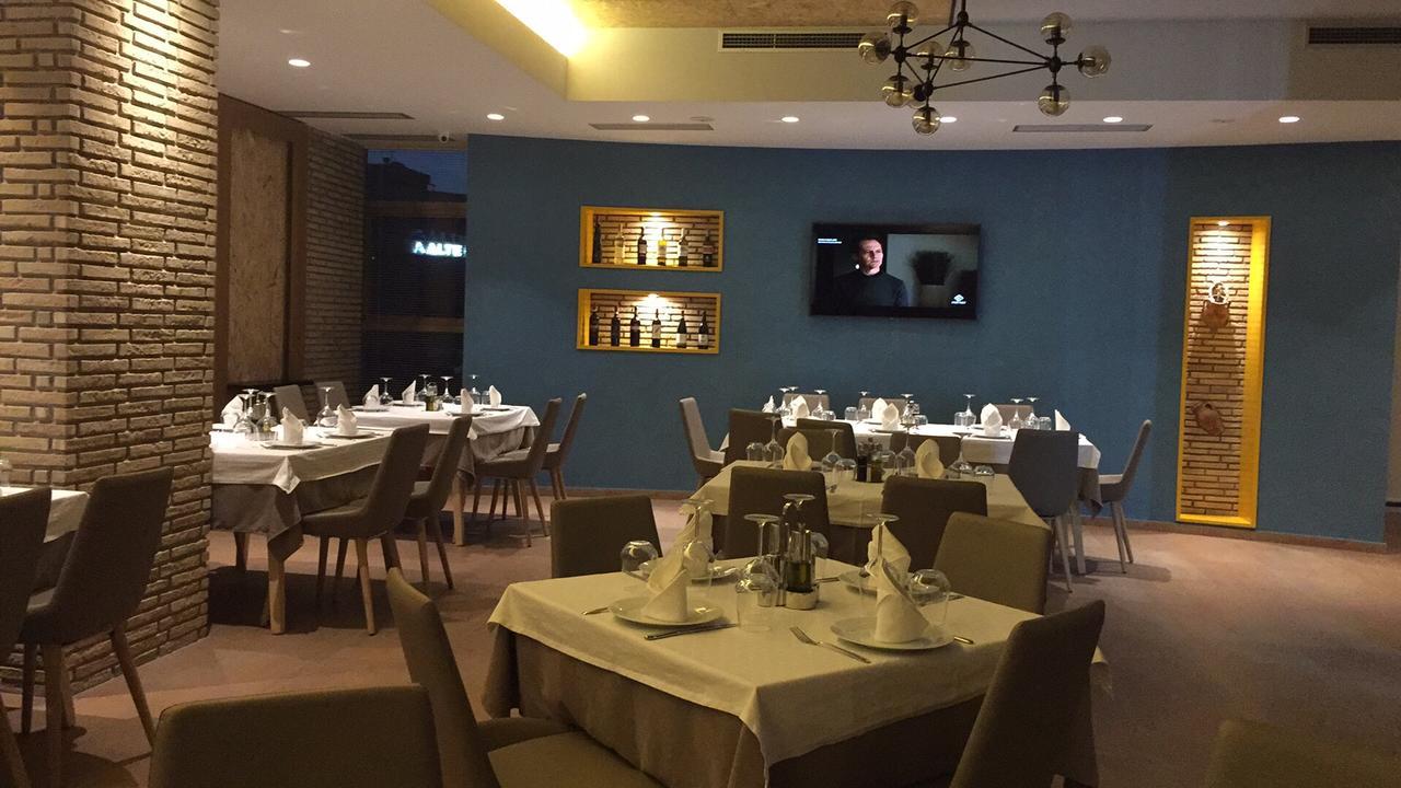 Herges Hotel Durres Exterior photo